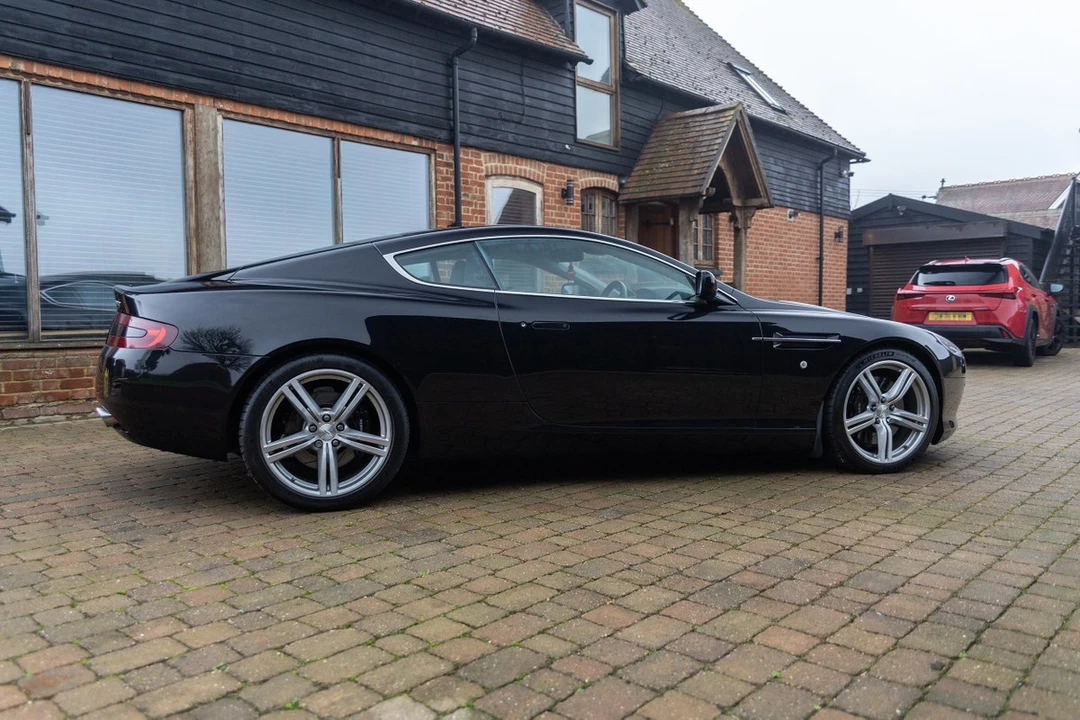 2008 Aston Martin DB9 - Image 9 of 30