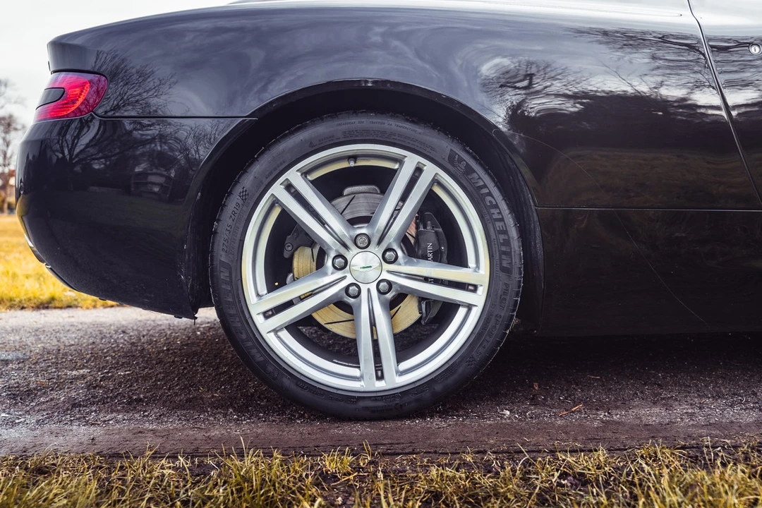2008 Aston Martin DB9 - Image 24 of 30