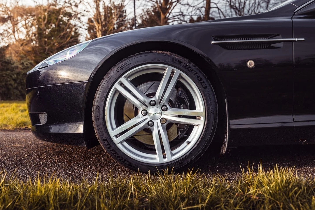 2008 Aston Martin DB9 - Image 26 of 30