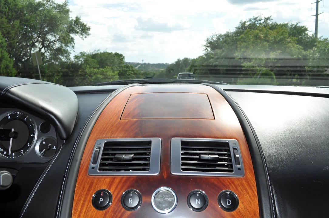 2008 Aston Martin DB9 - Image 6 of 17