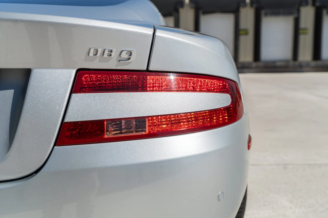 2008 Aston Martin DB9 - Image 19 of 31