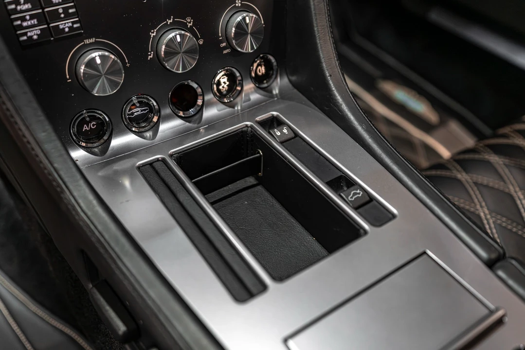 2008 Aston Martin DB9 - Image 17 of 31