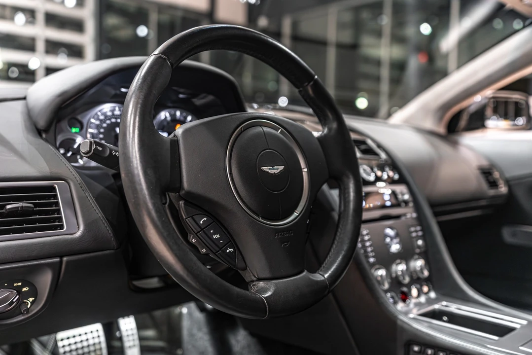 2008 Aston Martin DB9 - Image 9 of 12