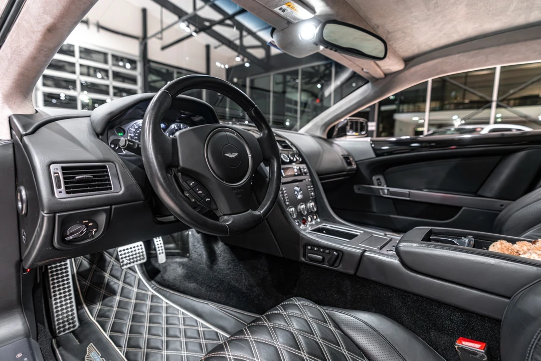 2008 Aston Martin DB9 - Image 7 of 12