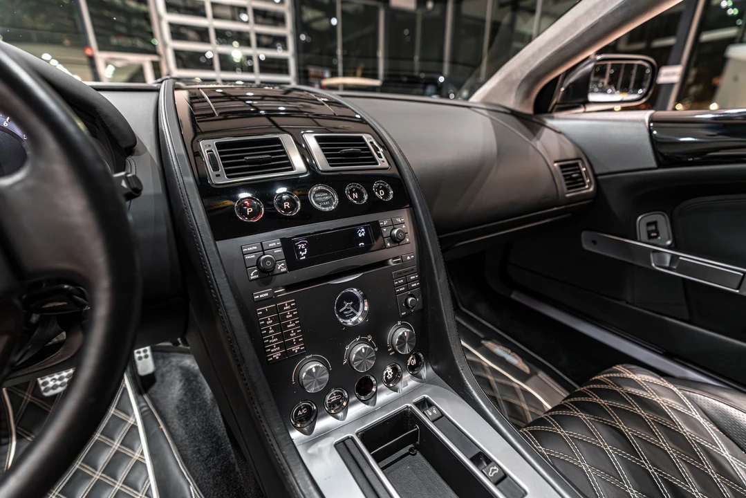 2008 Aston Martin DB9 - Image 13 of 21