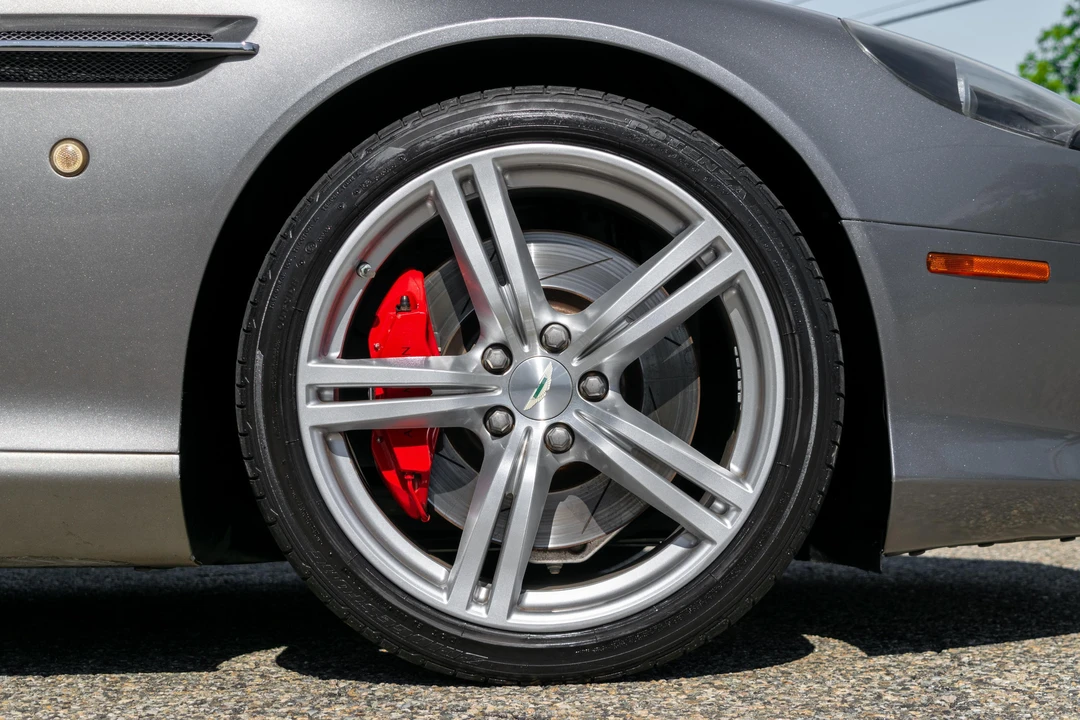 2008 Aston Martin DB9 - Image 25 of 31