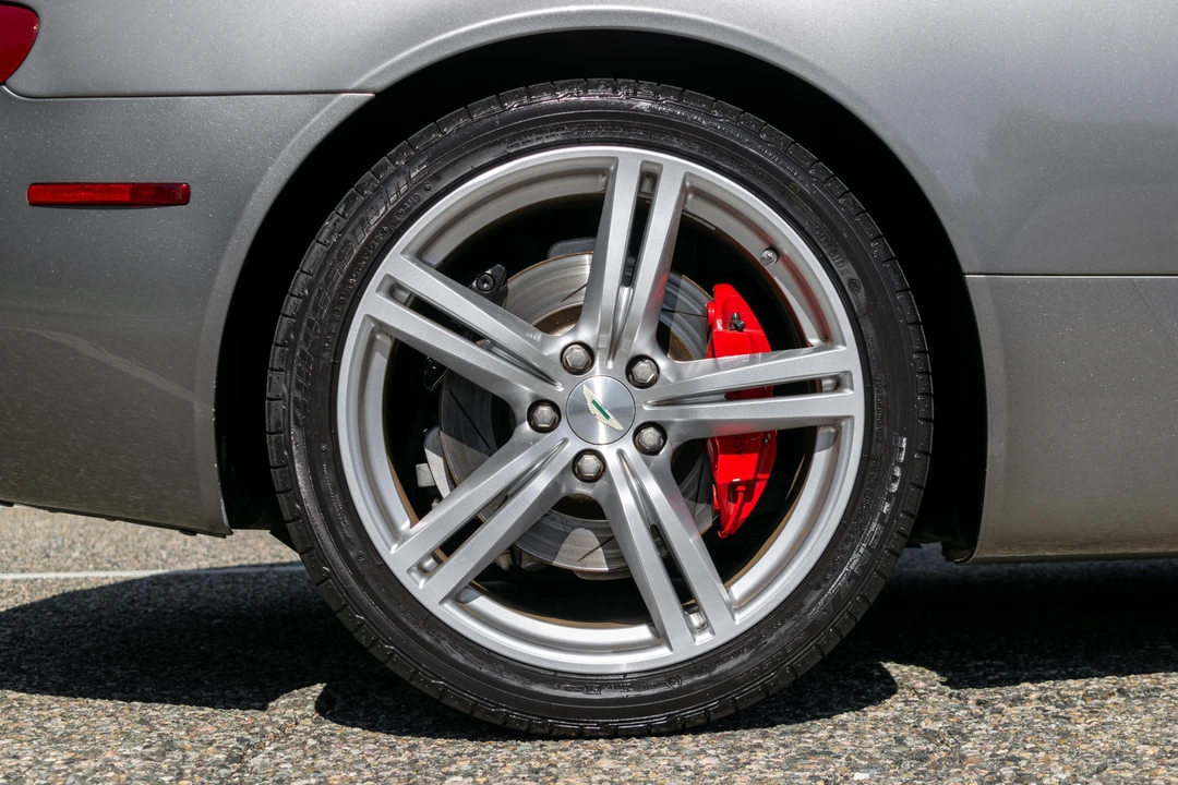 2008 Aston Martin DB9 - Image 24 of 31