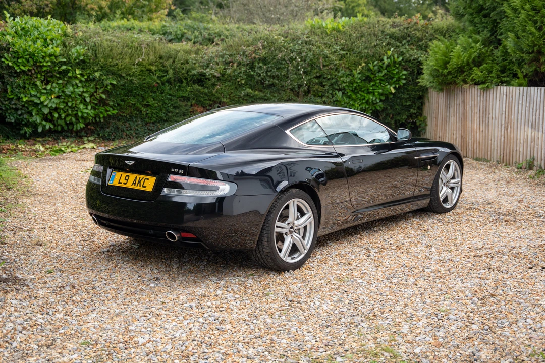 2008 Aston Martin DB9 - Image 14 of 31