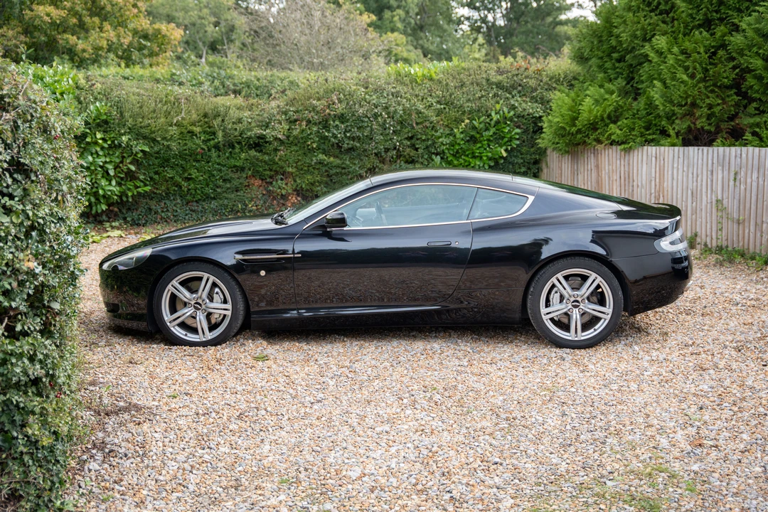 2008 Aston Martin DB9 - Image 17 of 31