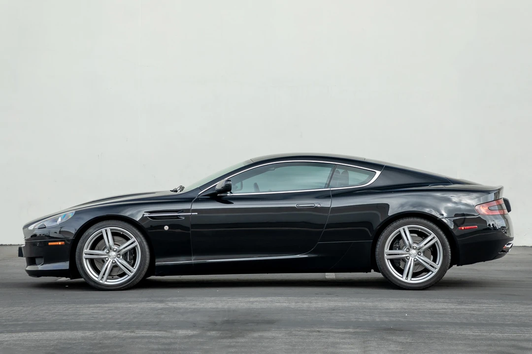 2008 Aston Martin DB9 - Image 14 of 31