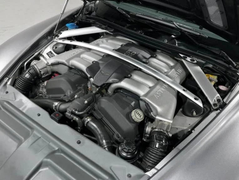 2008 Aston Martin - Image 2 of 20