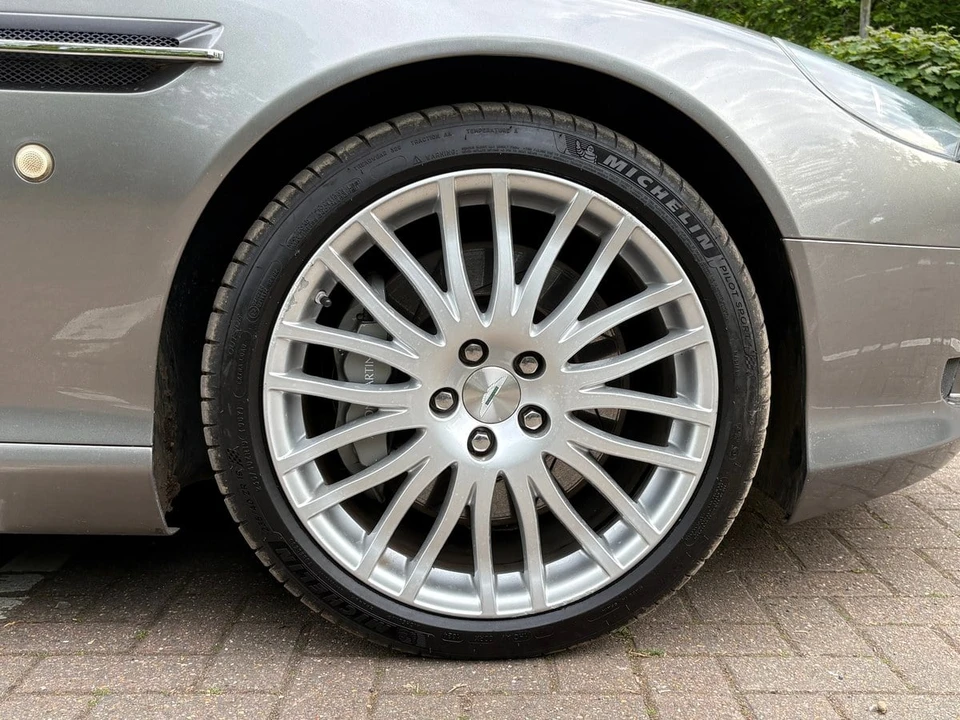 2008 Aston Martin DB9 - Image 29 of 31