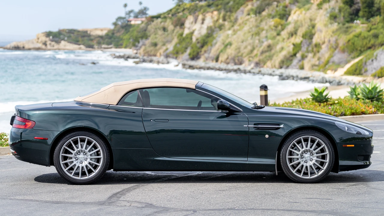 2008 Aston Martin DB9 - Image 15 of 31