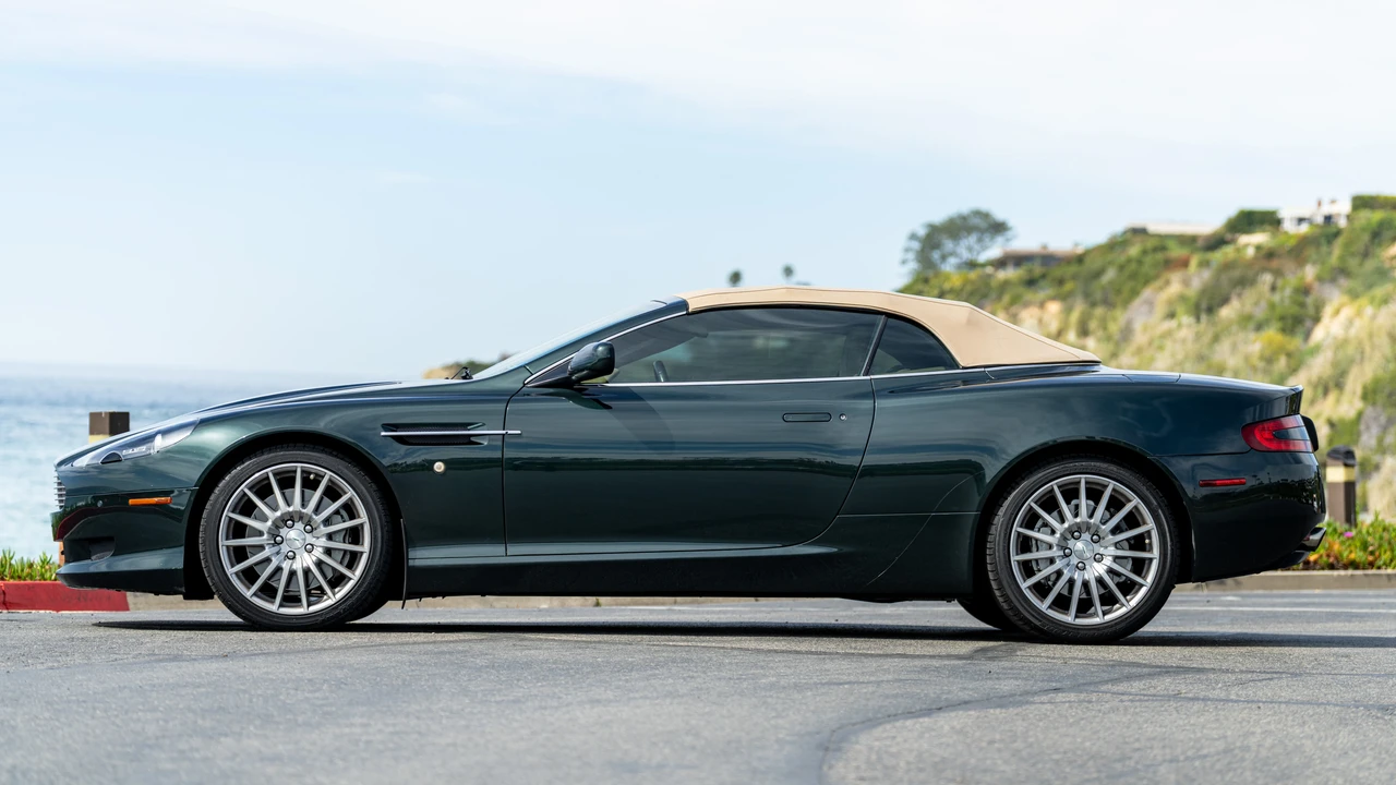 2008 Aston Martin DB9 - Image 18 of 31
