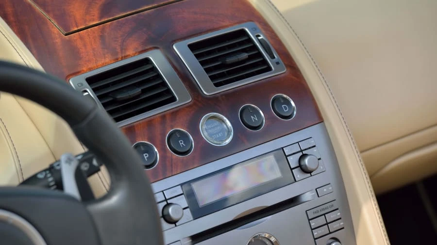 2008 Aston Martin DB9 - Image 9 of 31