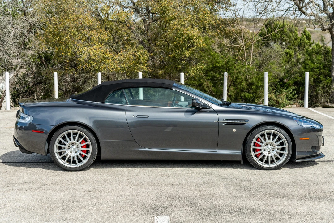 2008 Aston Martin DB9 - Image 17 of 31
