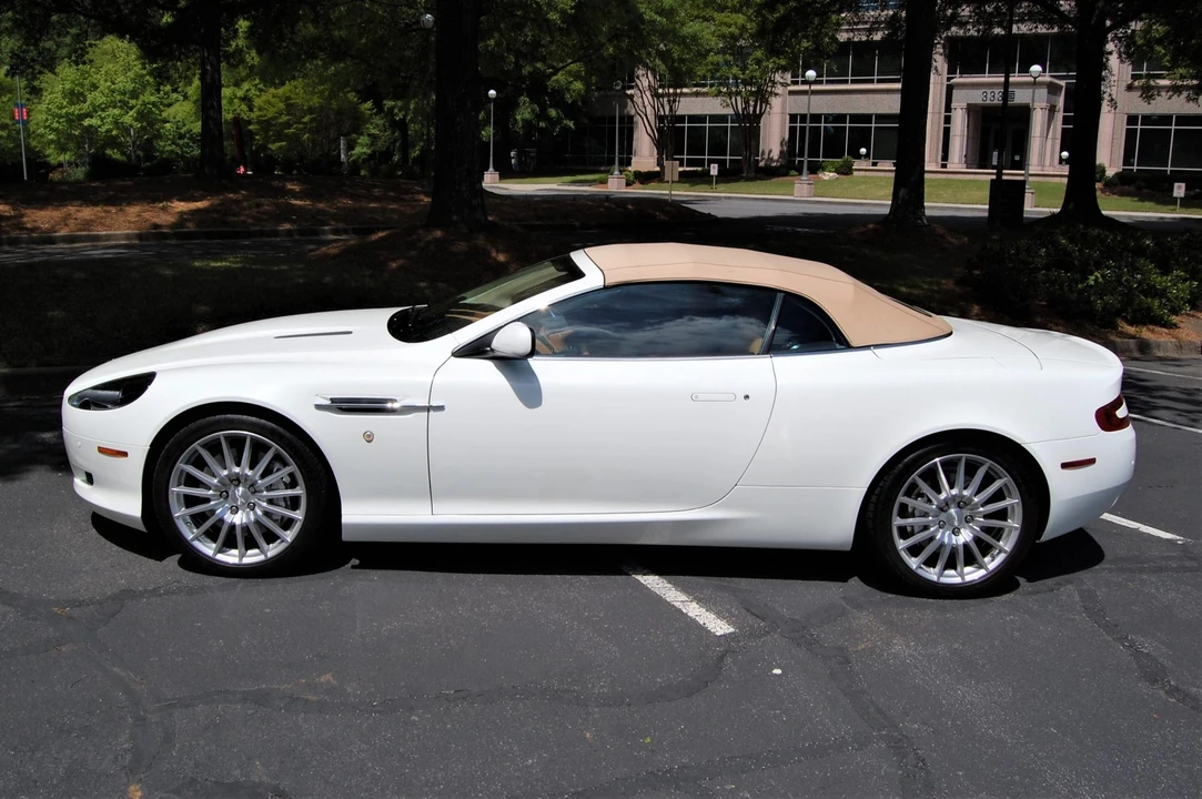 2008 Aston Martin DB9 - Image 11 of 31