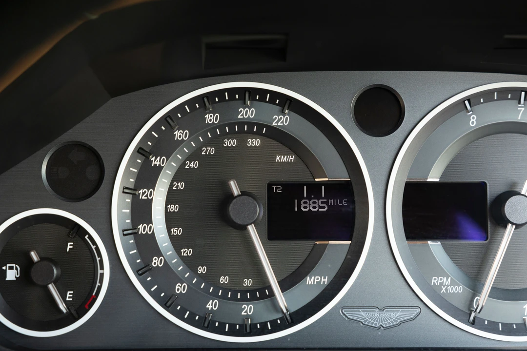2008 Aston Martin DBS (2008-2012) - Image 7 of 26