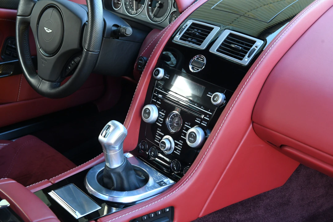 2008 Aston Martin DBS (2008-2012) - Image 15 of 31