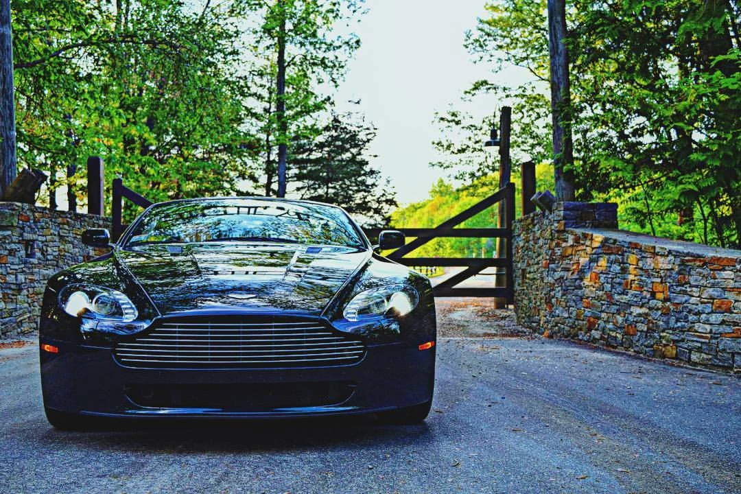 2008 Aston Martin V8 Vantage (2006-2017) - Image 2 of 6