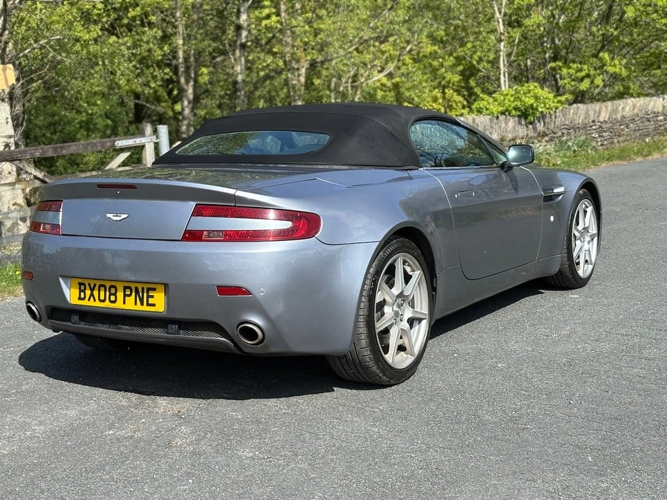 2008 Aston Martin V8 Vantage (2006-2017) - Image 21 of 30