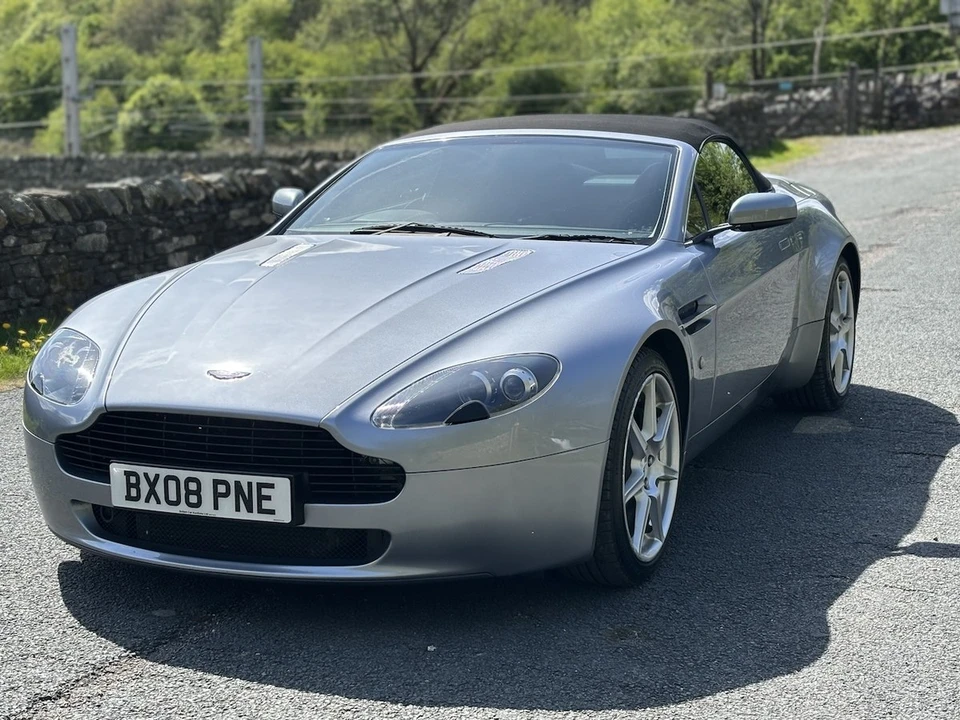 2008 Aston Martin V8 Vantage (2006-2017) - Image 16 of 30