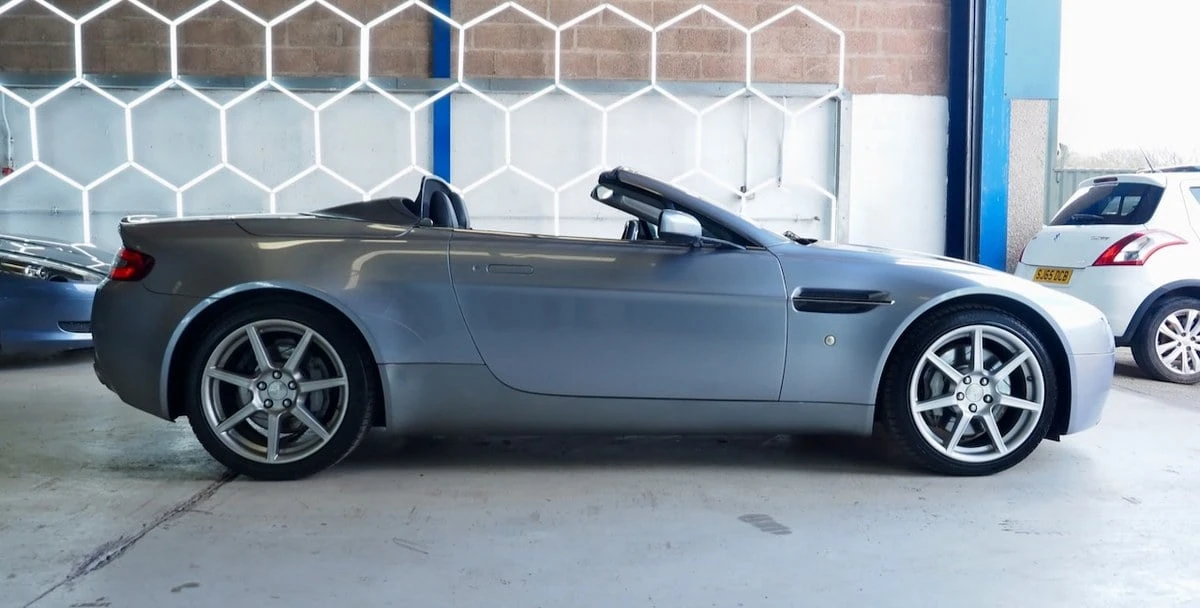 2008 Aston Martin V8 Vantage (2006-2017) - Image 11 of 30