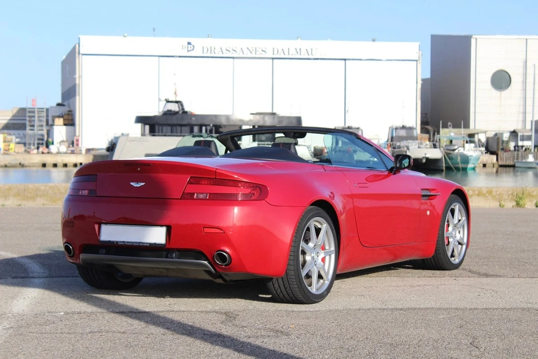 2008 Aston Martin V8 Vantage (2006-2017) - Image 10 of 31