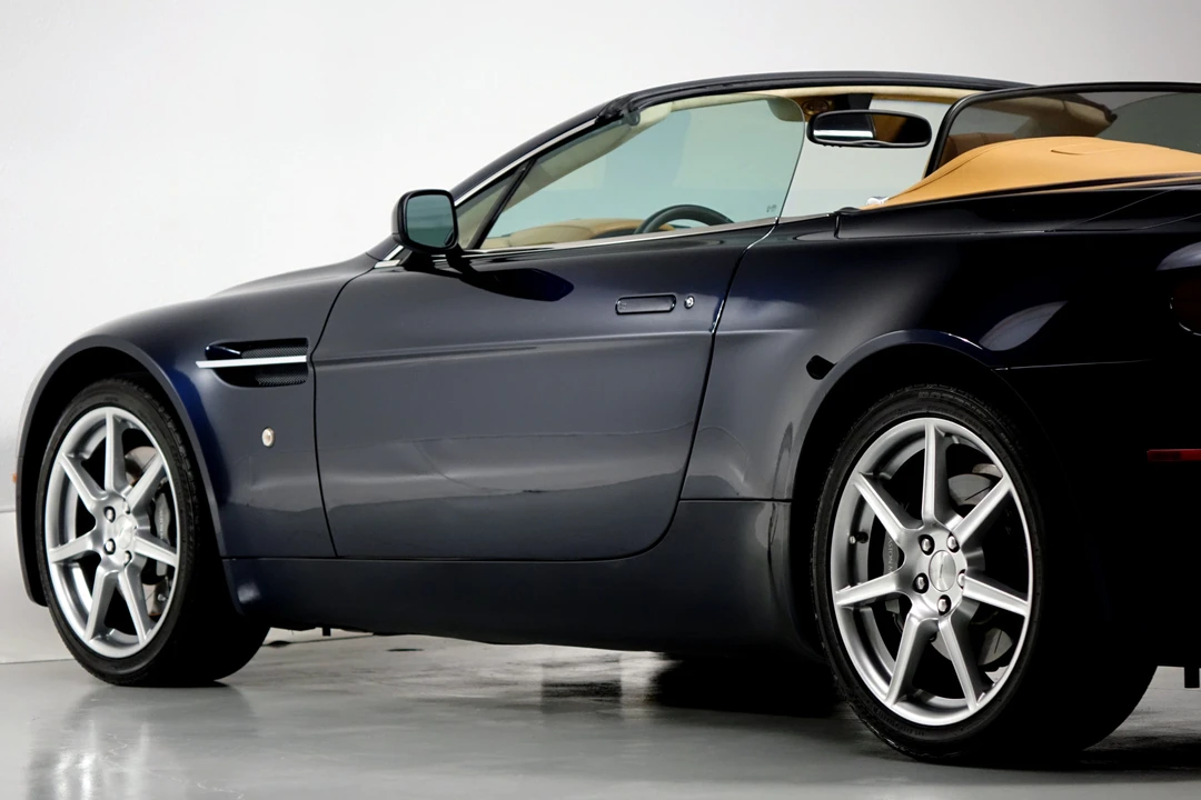 2008 Aston Martin V8 Vantage (2006-2017) - Image 25 of 31