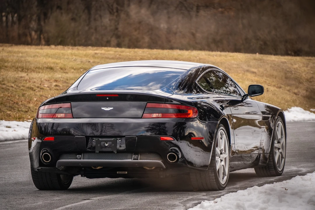 2008 Aston Martin V8 Vantage (2006-2017) - Image 26 of 31