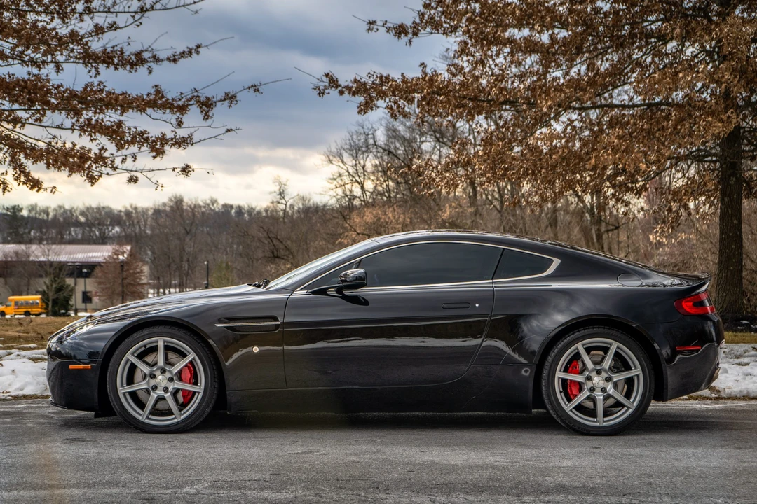 2008 Aston Martin V8 Vantage (2006-2017) - Image 11 of 31