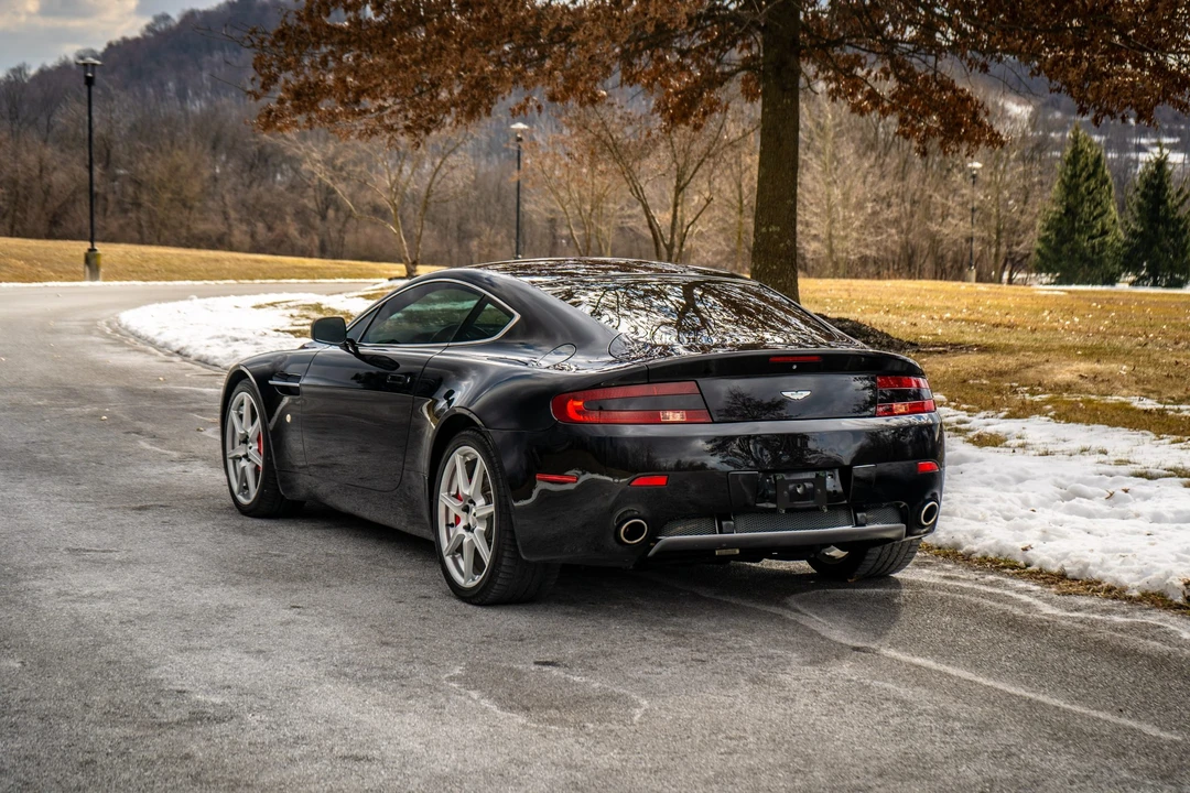 2008 Aston Martin V8 Vantage (2006-2017) - Image 14 of 31