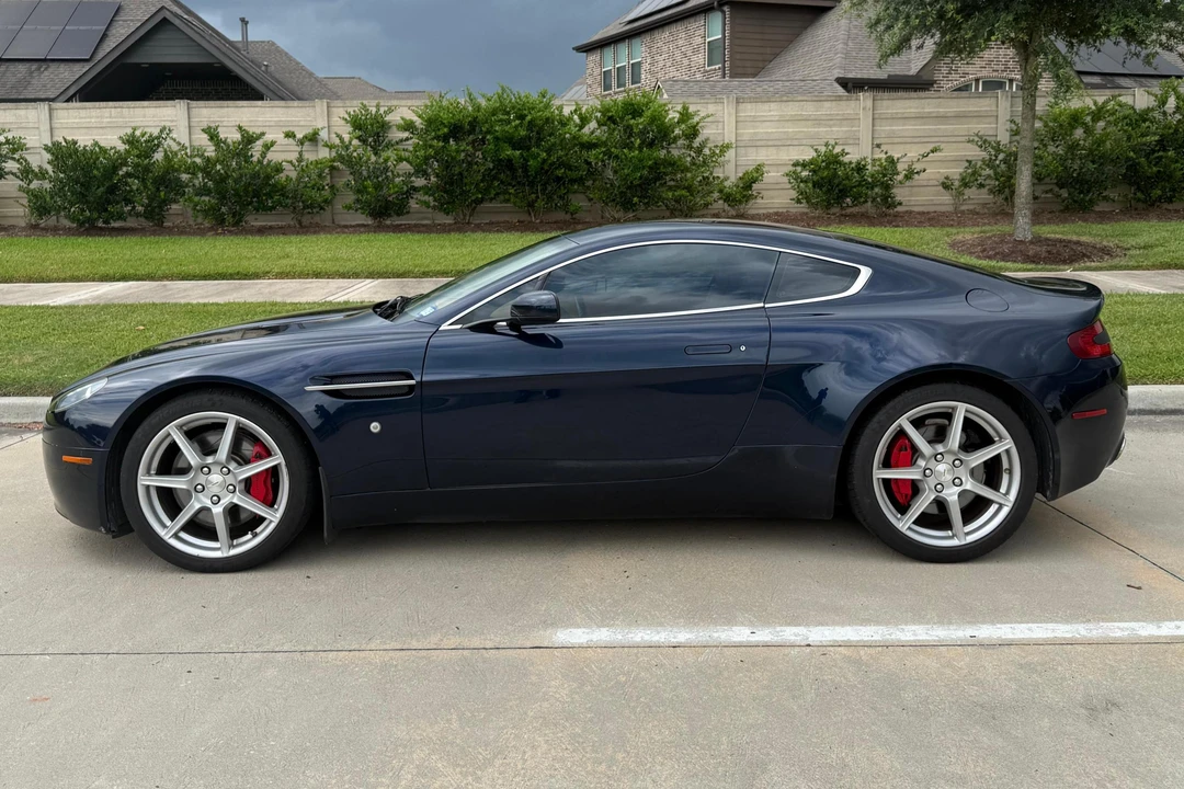 2008 Aston Martin V8 Vantage (2006-2017) - Image 3 of 31