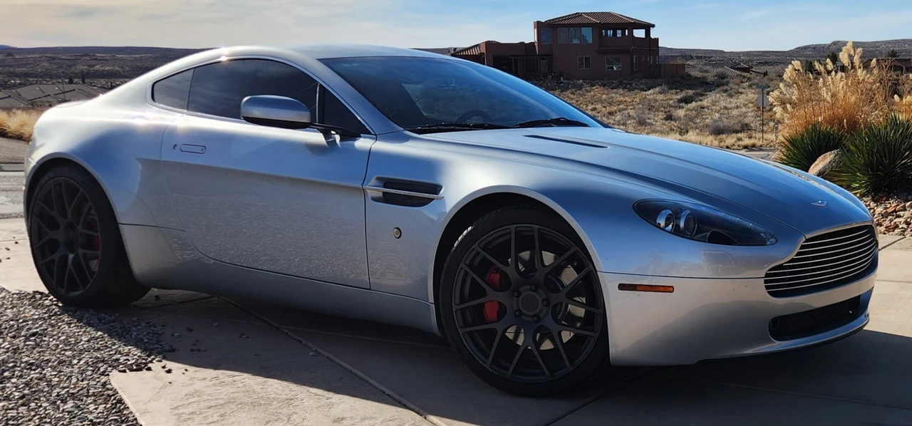 2008 Aston Martin V8 Vantage (2006-2017) - Image 14 of 31