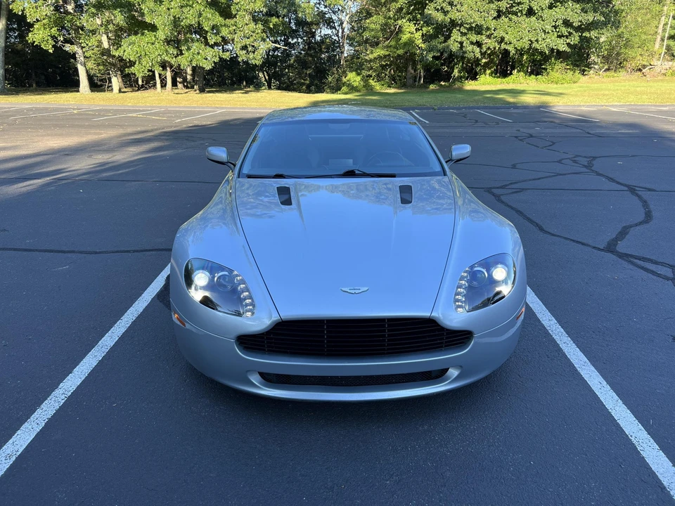 2008 Aston Martin V8 Vantage (2006-2017) - Image 2 of 31