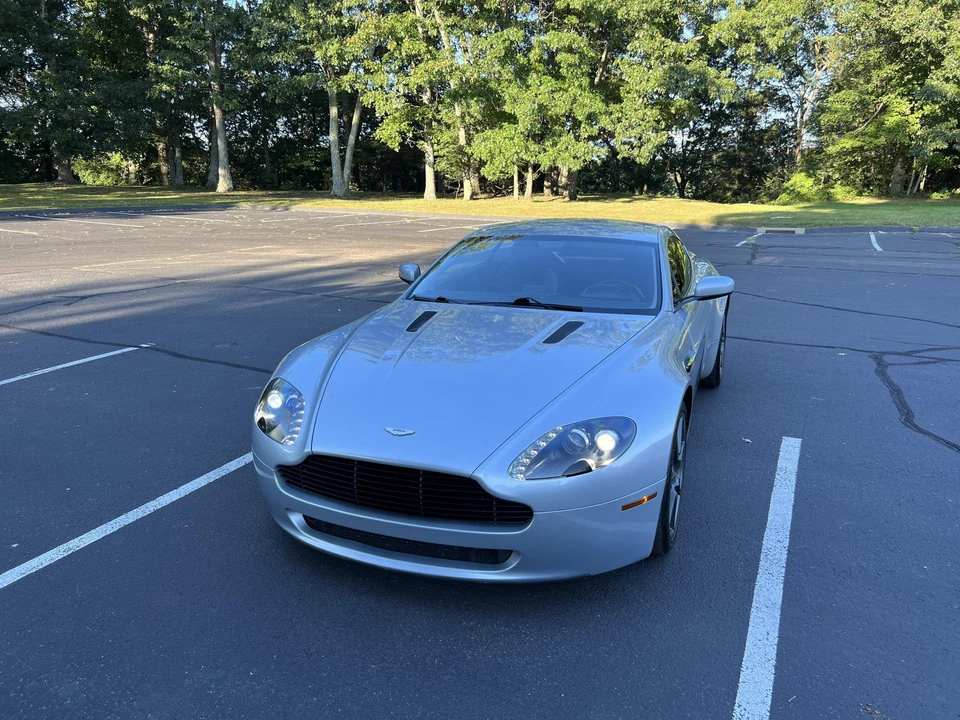 2008 Aston Martin V8 Vantage (2006-2017) - Image 5 of 31
