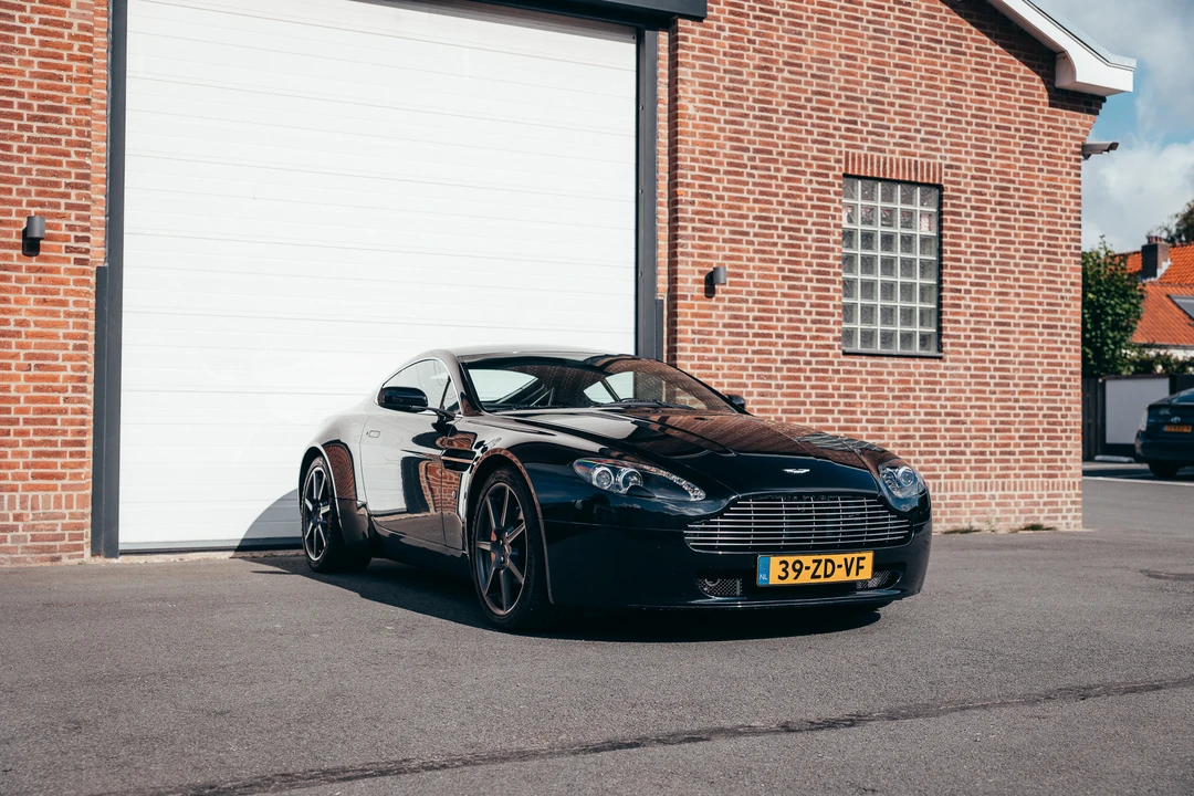 2008 Aston Martin V8 Vantage (2006-2017) - Image 9 of 31