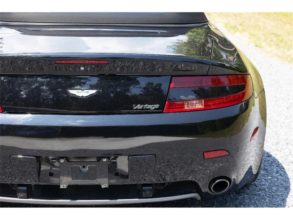2008 Aston Martin Vantage - Image 13 of 31