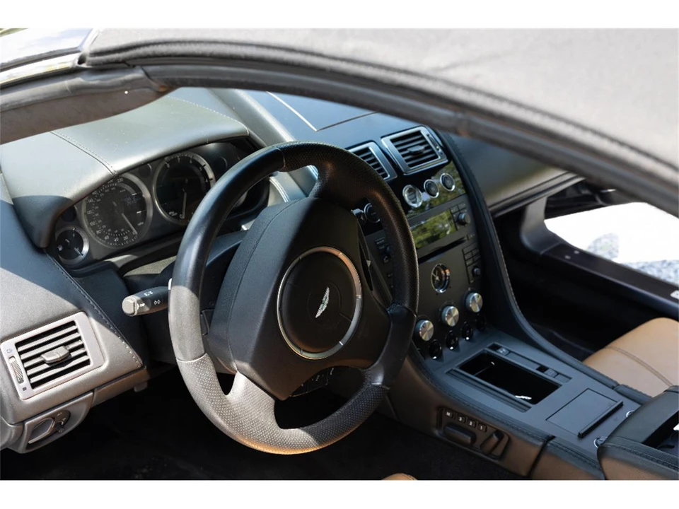 2008 Aston Martin Vantage - Image 27 of 31
