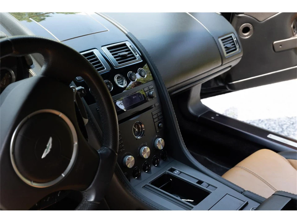 2008 Aston Martin Vantage - Image 28 of 31