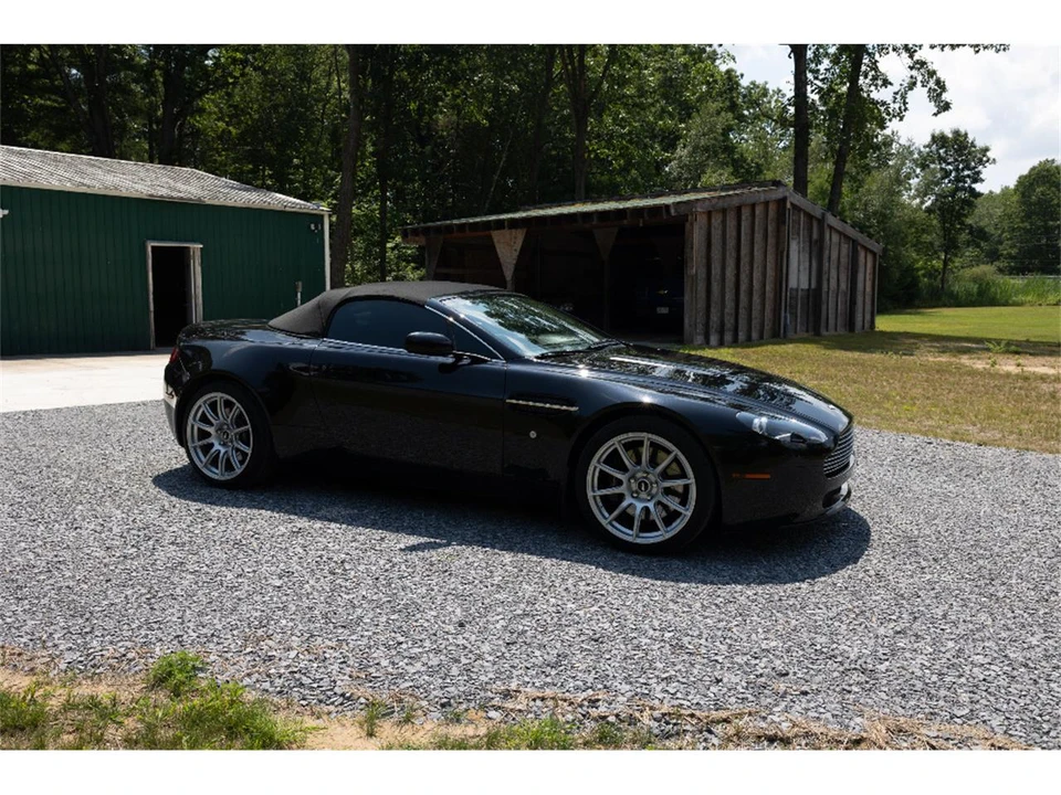 2008 Aston Martin Vantage - Image 17 of 31