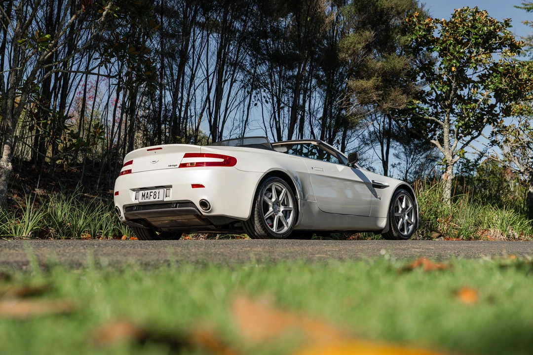 2008 Aston Martin V8 Vantage (2006-2017) - Image 13 of 31