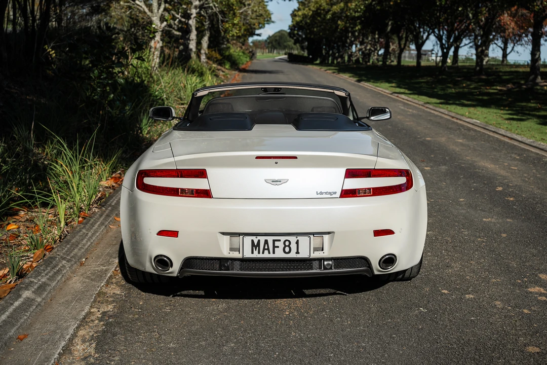 2008 Aston Martin V8 Vantage (2006-2017) - Image 18 of 31