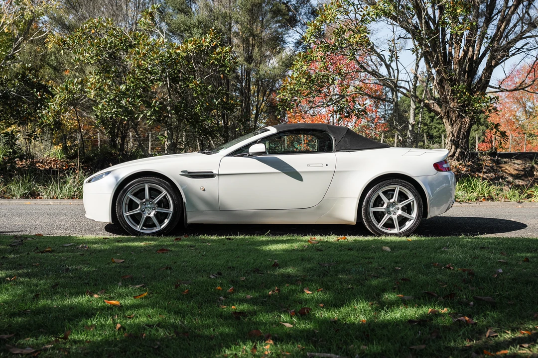 2008 Aston Martin V8 Vantage (2006-2017) - Image 30 of 31