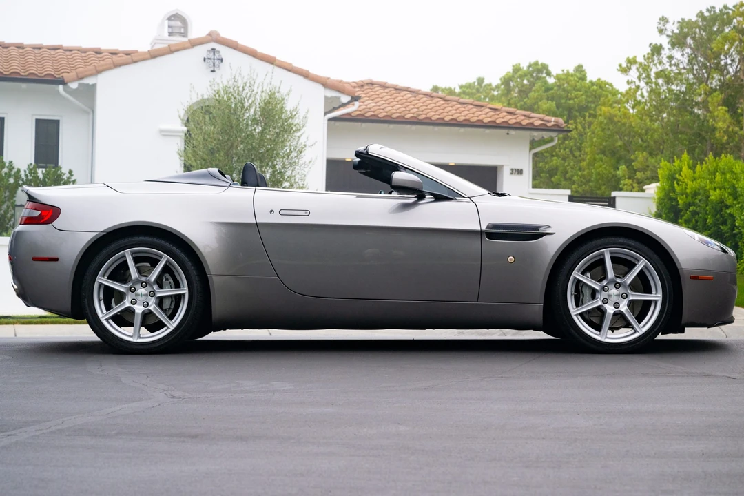 2008 Aston Martin V8 Vantage (2006-2017) - Image 11 of 31
