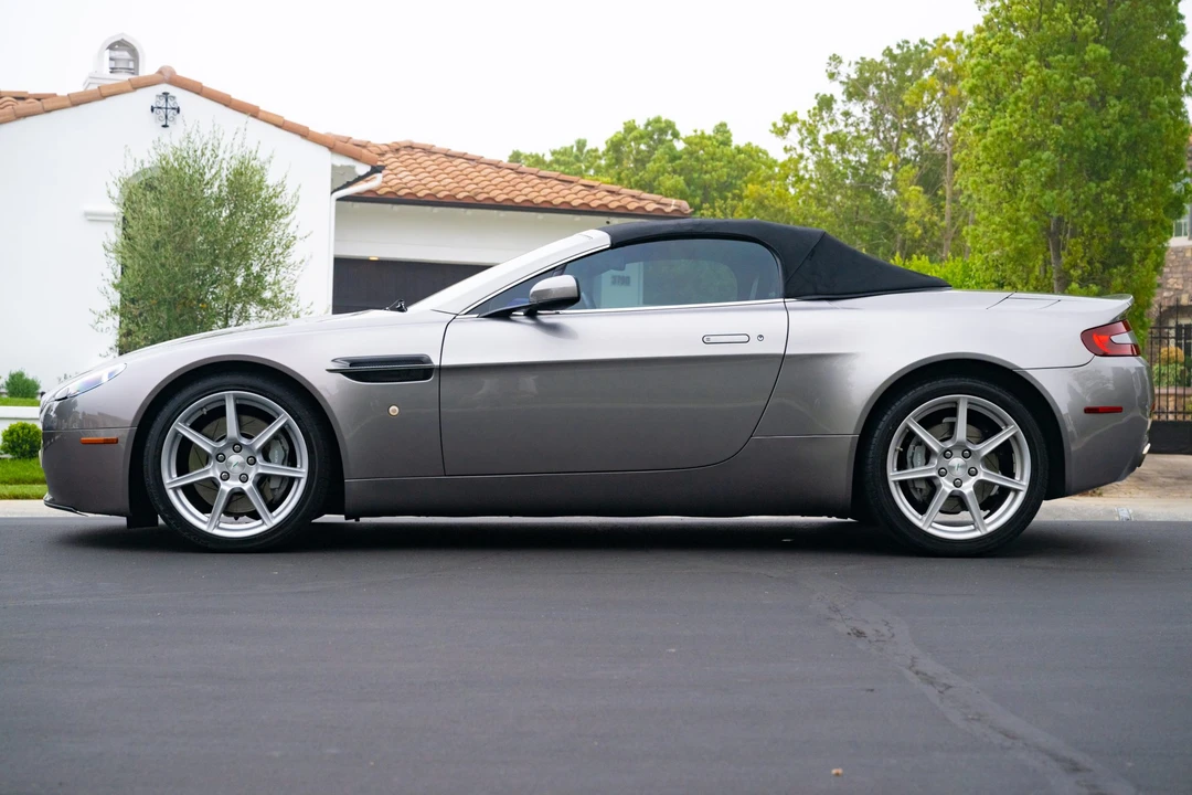 2008 Aston Martin V8 Vantage (2006-2017) - Image 17 of 31