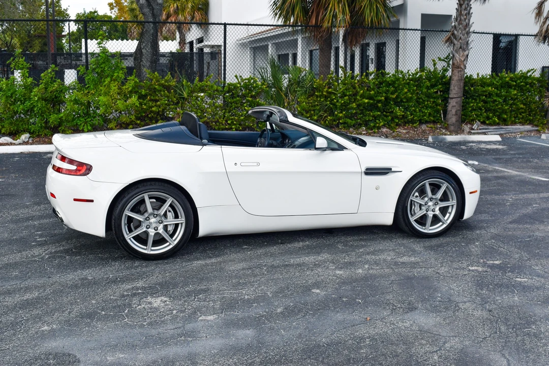2008 Aston Martin V8 Vantage (2006-2017) - Image 31 of 31