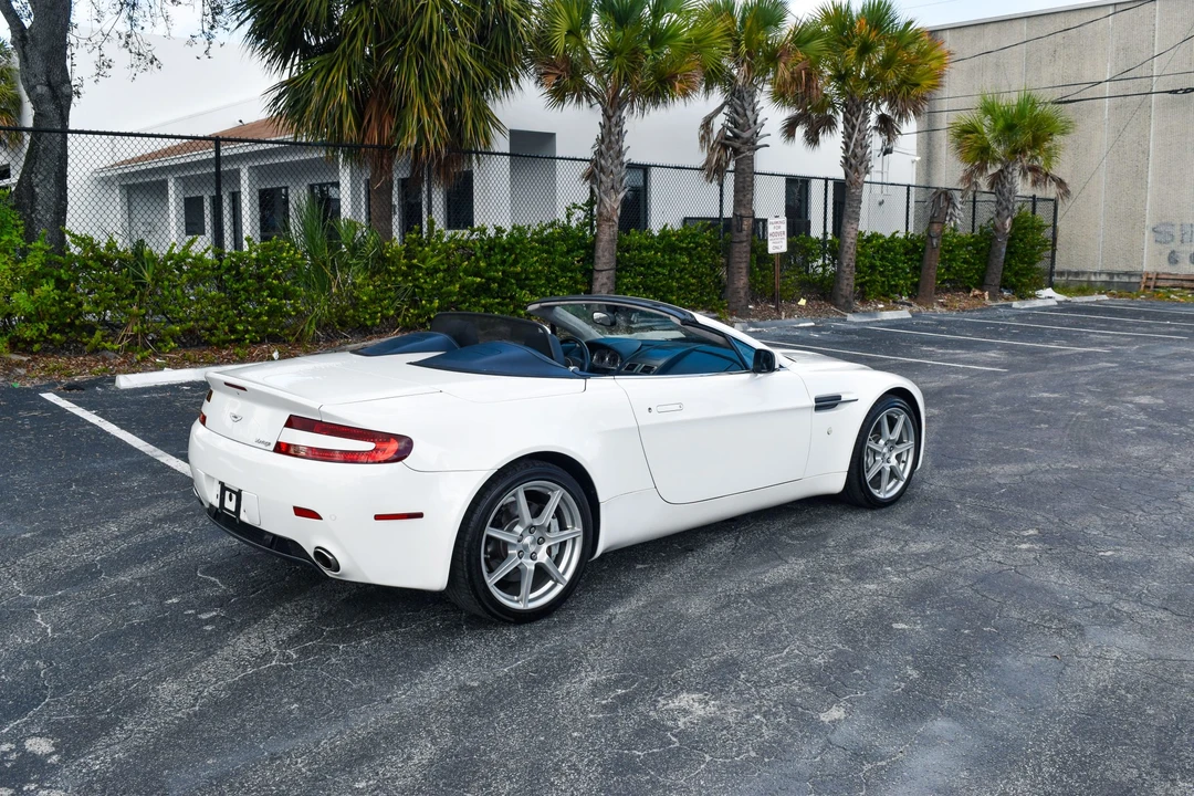 2008 Aston Martin V8 Vantage (2006-2017) - Image 26 of 31