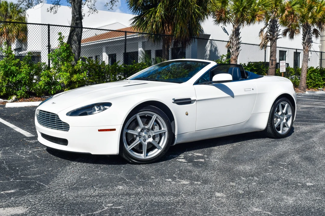 2008 Aston Martin V8 Vantage (2006-2017) - Image 4 of 31