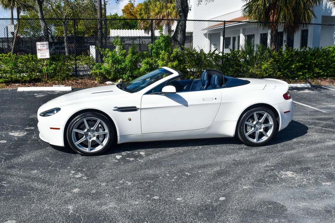 2008 Aston Martin V8 Vantage (2006-2017) - Image 11 of 31